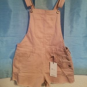 Overall shorts